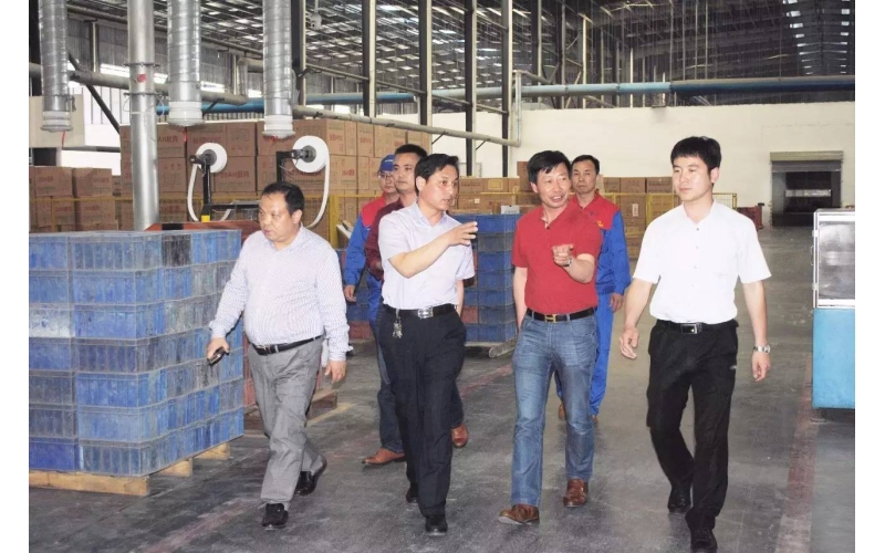 热烈欢迎时风集团领导莅临旭派参观交流！